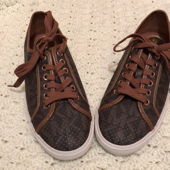 Michael Kors Shoes - New Michael Kors Sneaker